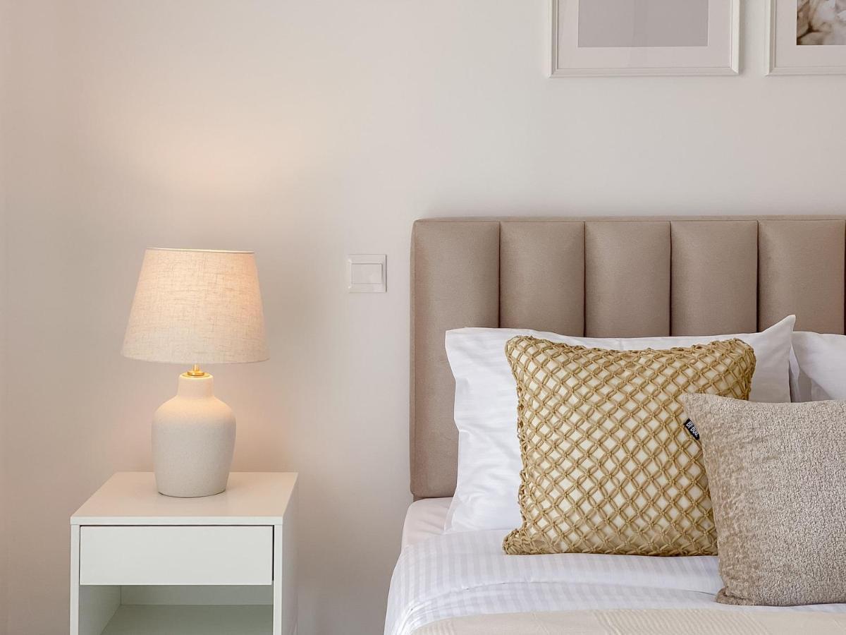 Ferienwohnung Phaedrus Living: Seaview Luxury Flat Limnaria 134 Paphos Exterior foto