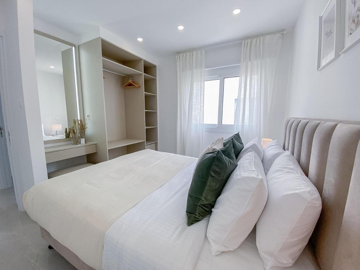 Ferienwohnung Phaedrus Living: Seaview Luxury Flat Limnaria 134 Paphos Exterior foto